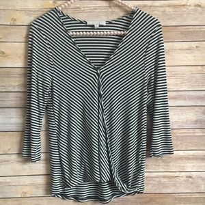 Eri +ali 3 quarter sleeve shirt M